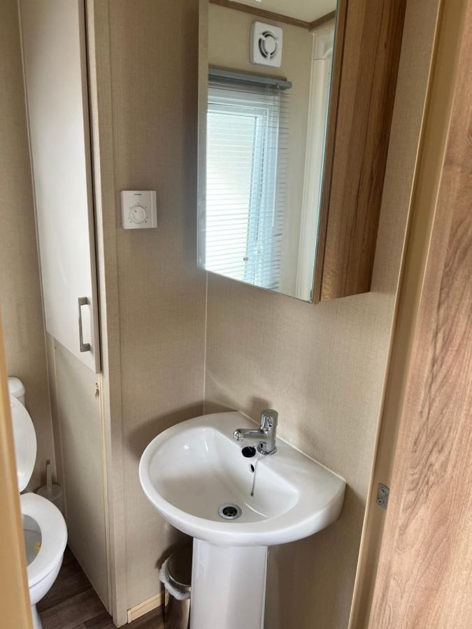 Oakley Newquay Bay Resorts Extérieur photo